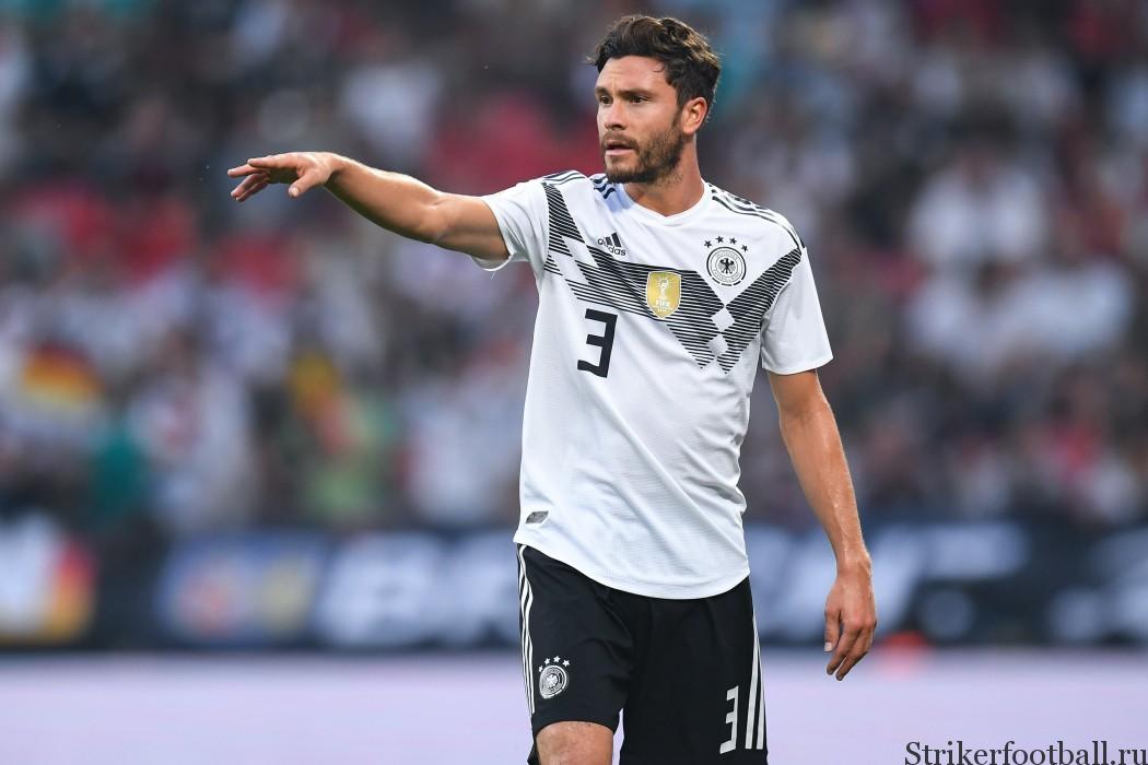 Защитник сборной Германии Йонас Хектор пропустит матч с Мексикой